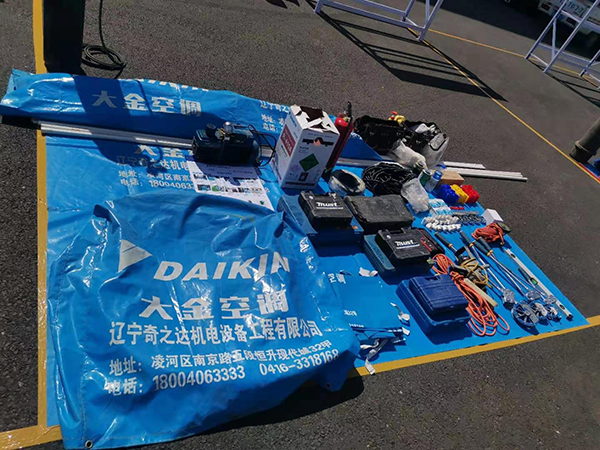 舒适家居部技师参加大金工事比武大赛